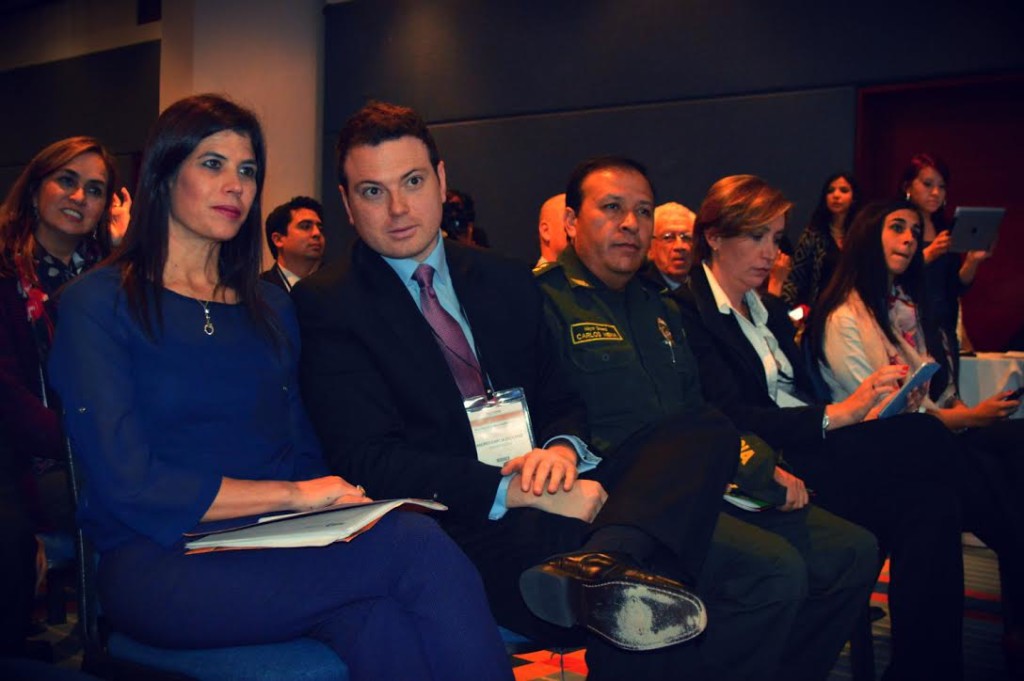 Foro sobre problemática del transporte público individual de pasajeros se llevará a cabo en el Congreso