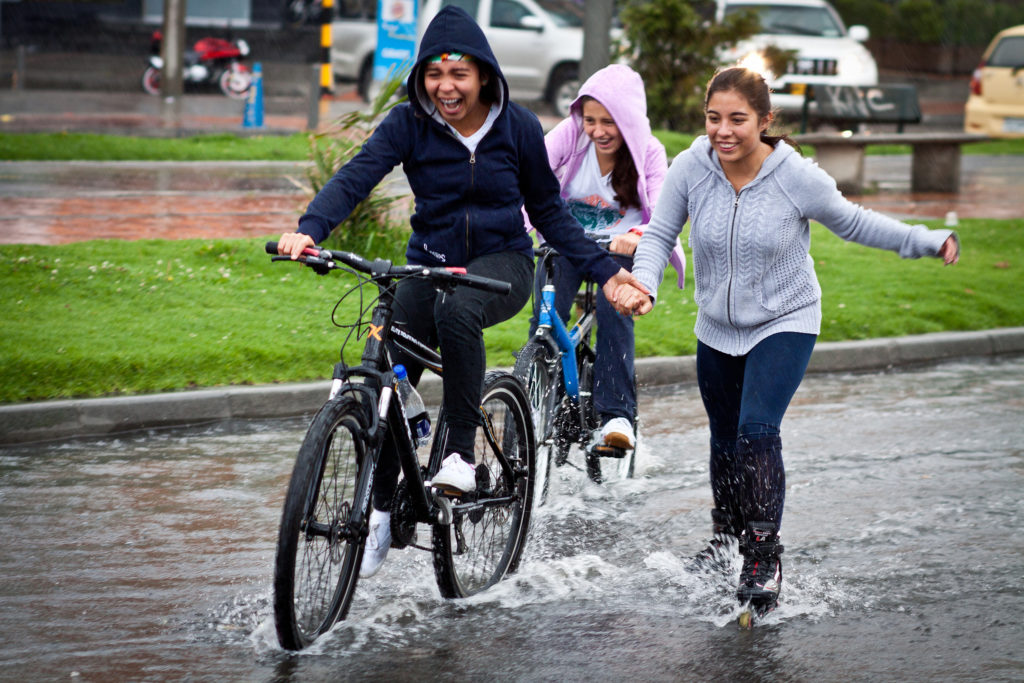 Desde 2017 no será obligatorio el casco para montar bici, será voluntario: ¡eso queremos!